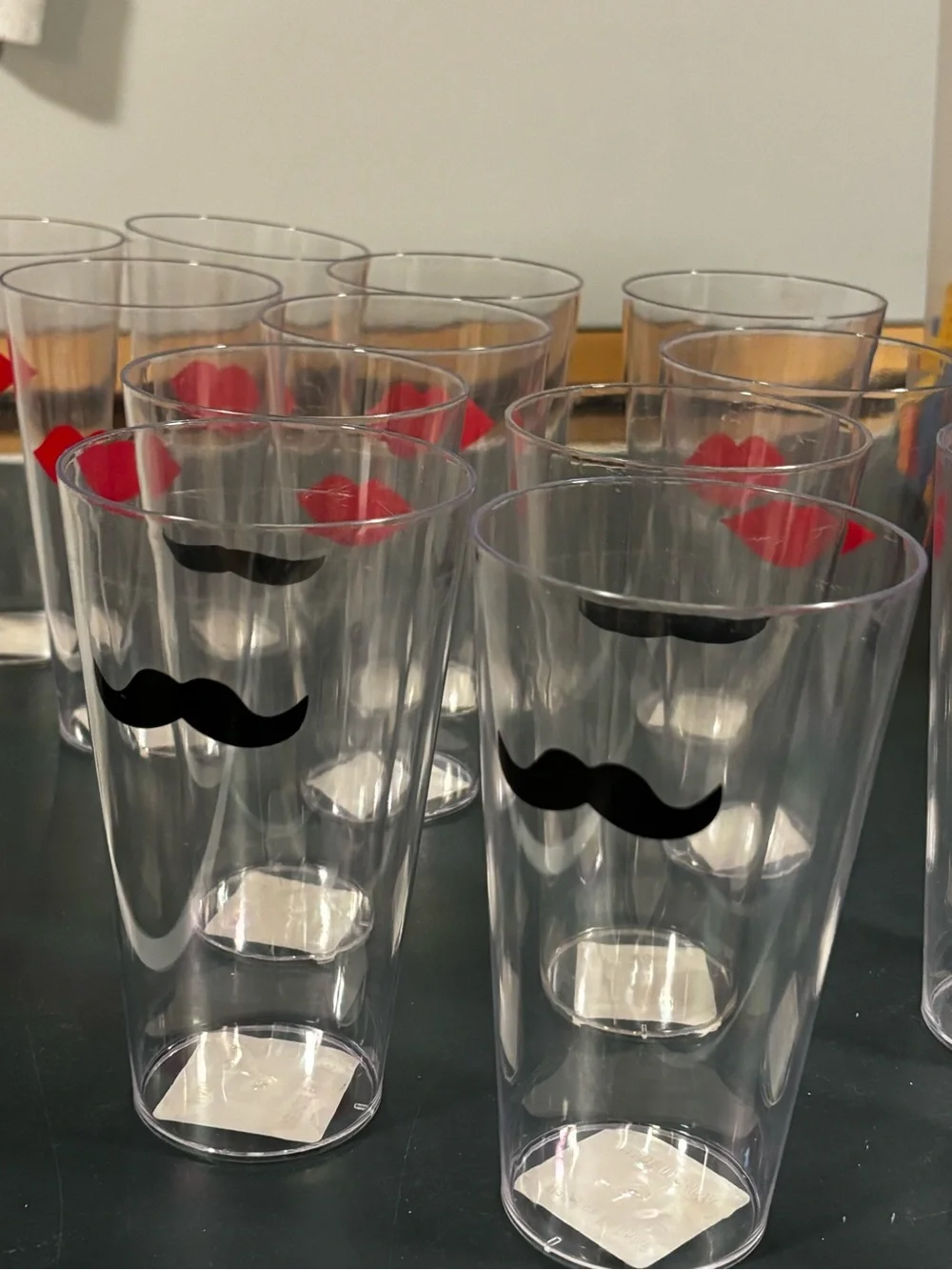 Set of 13 Clear Plastic Tumblers with Lip and Mustache Decals - Red & Black